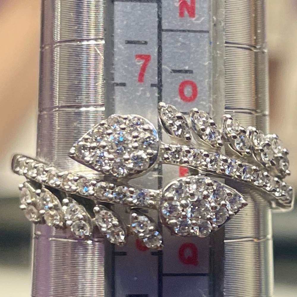 🎆 Lab-Grown Diamond 0.50ctw Rohdium Over Sterling Silver Leaf Bypass Ring. 8 FAB - Picture 5 of 6